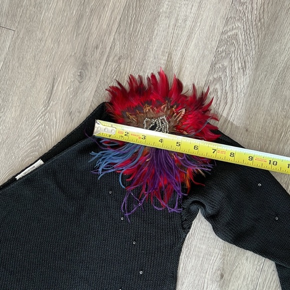 VINTAGE EMBELLISHED 80s Feather red Rosette 1-sleeved knit jersey black 6 - Picture 16 of 16